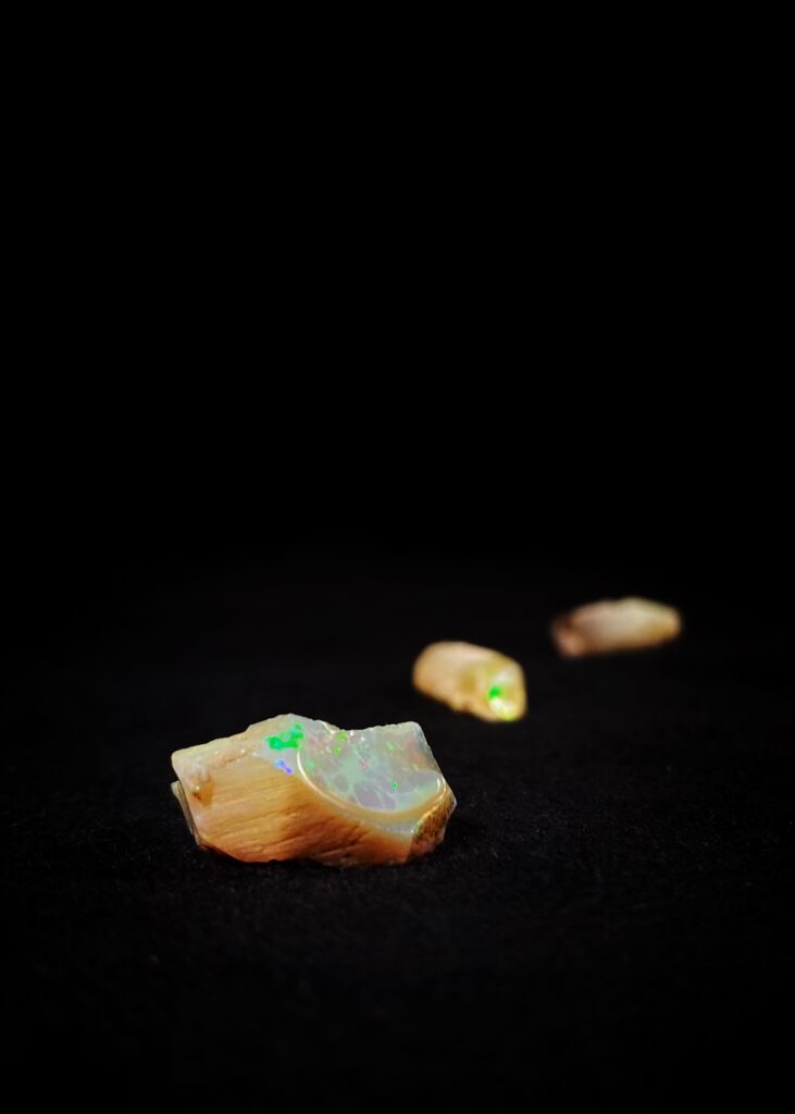 Ópalo mexicano forma de ramas